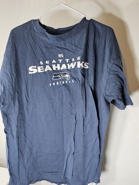Navy Graphic Tee - NFL Team Shirt Size XL